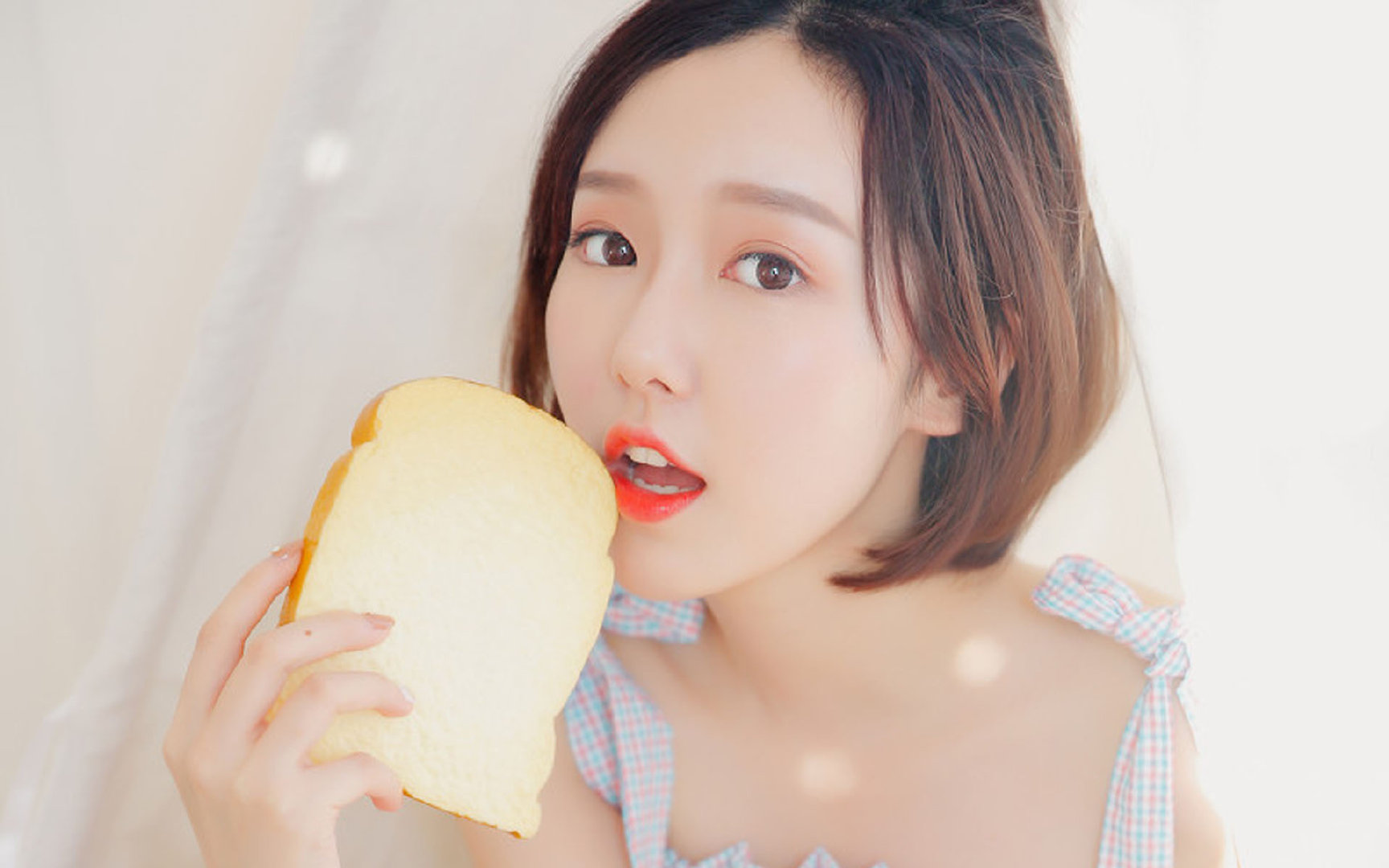 法甲:里昂2-2战平欧塞尔,比赛激烈热闹,里昂法甲排名